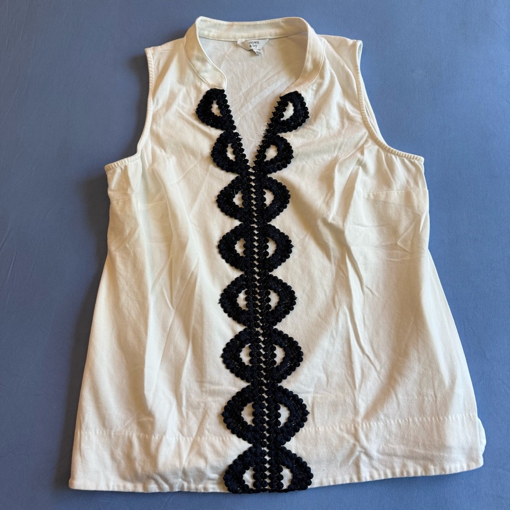 Navy and white top